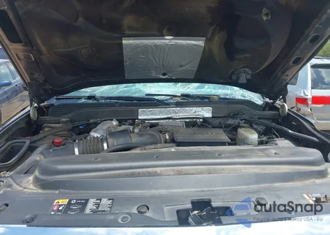 2019 Chevrolet Silverado 2500Hd Ltz from USA, damaged, VIN 1GC1KTEY1KF230807